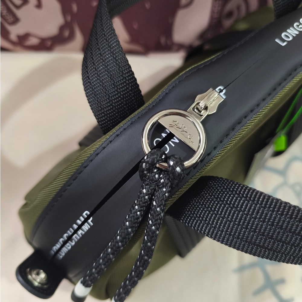 Longchamp Olive Green Canvas Belt Bag with Black Webbing - Picture 8 of 9
